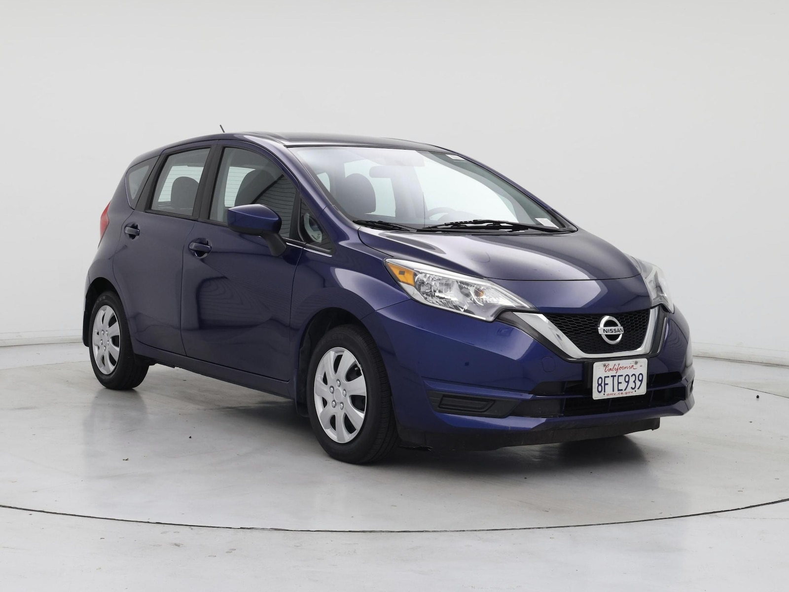 nissan versa note 2018 3N1CE2CP1JL371923 image nissan versa note 2018 3N1CE2CP1JL371923 image